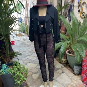 💗🖤TRENDY LEGGINGS🖤💗